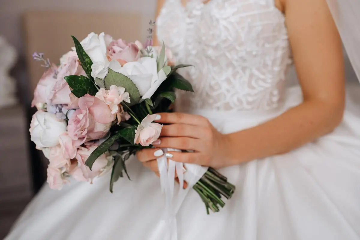 wedding dress alterations london