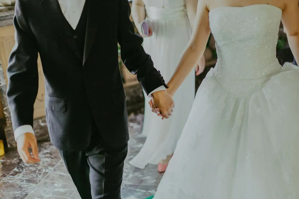 wedding dress alterations london